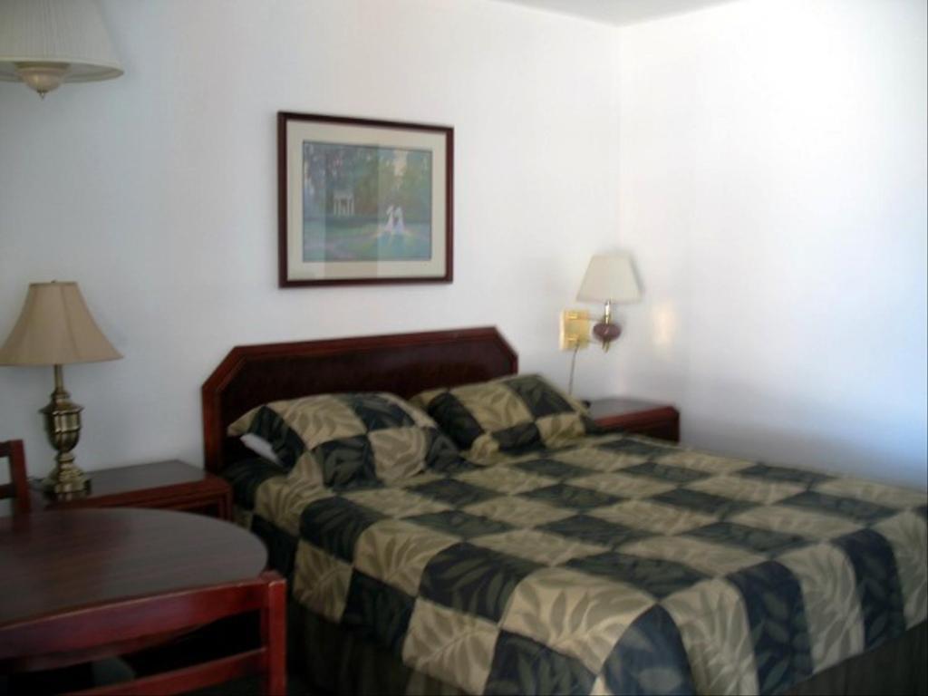 Golden West Motel Klamath Falls Exterior foto